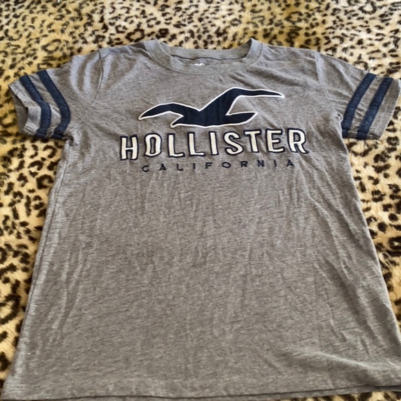 Hollister tee - Picture 2 of 5